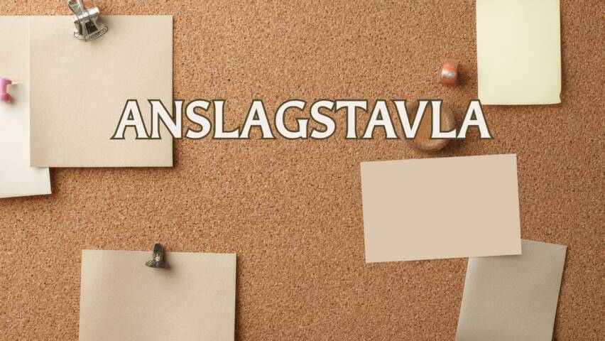 Anslagstavla med lappar