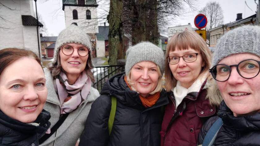 Personalen utanför Borgå domkyrka.