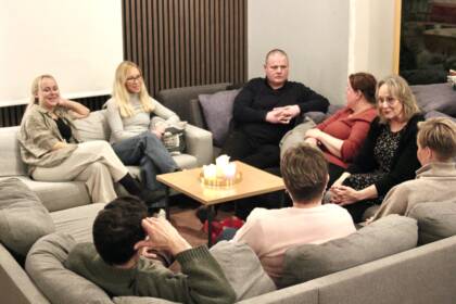 Gemenskap i soffa, diskussion