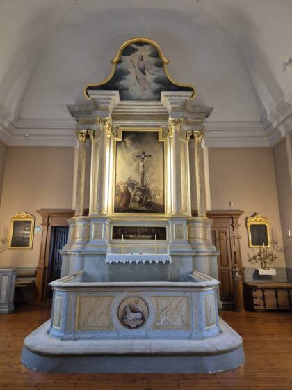 Pietarsaaren kirkon alttari