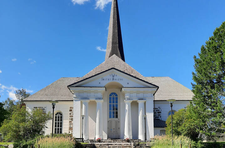 Pedersöre kyrka